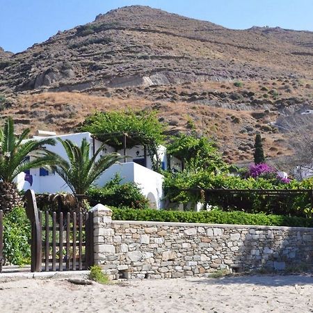Levrossos Beach Apartments Dış mekan fotoğraf