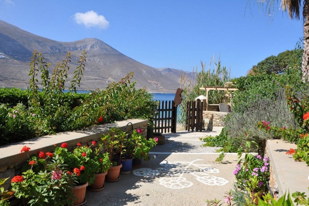 Levrossos Beach Apartments Dış mekan fotoğraf